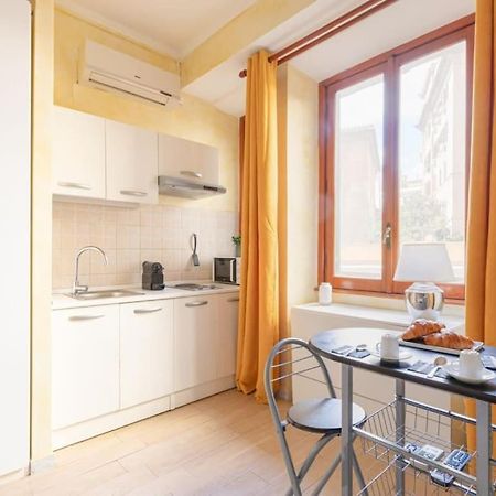 Private Suite In A Guest House With Private Bathroom N3 ローマ エクステリア 写真